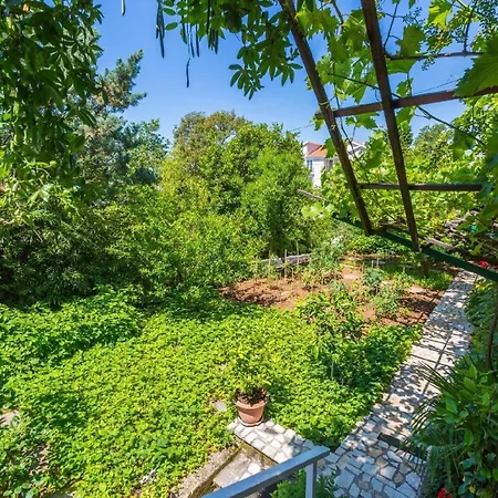 Apartmán Fuer 4 Personen Ca 60 Qm In Crikvenica, Kvarner Bucht Und Umgebung *